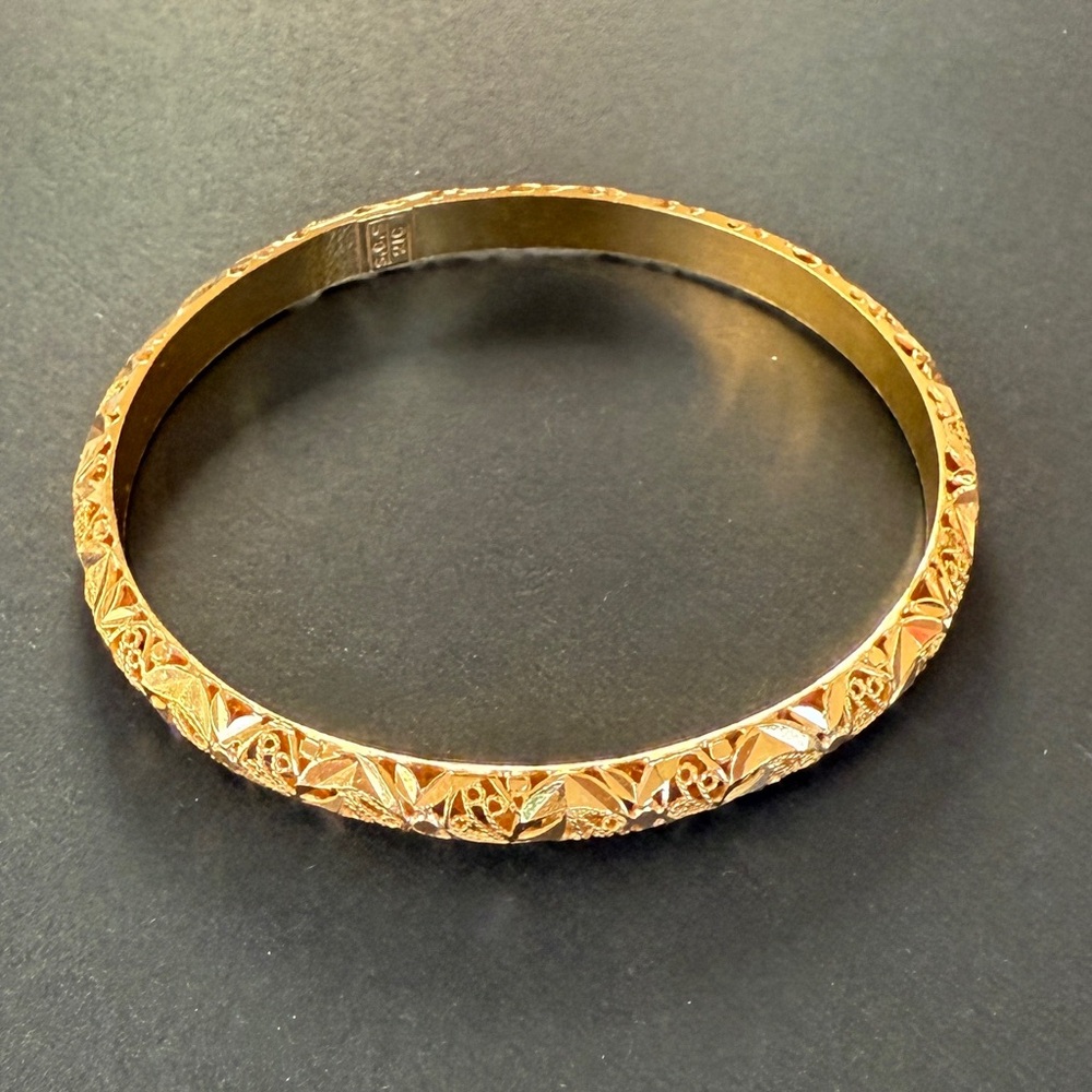 21k Solid Yellow Gold Bangle Bracelet - image 2
